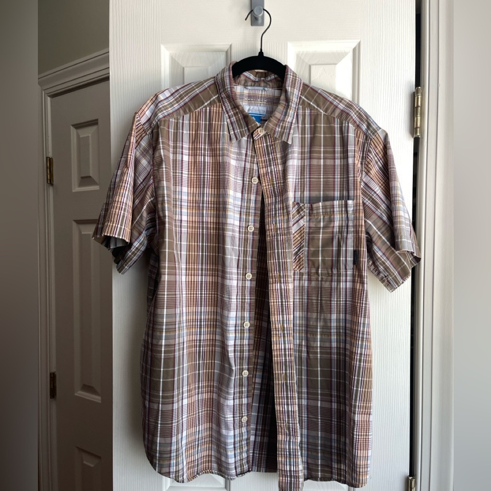 Men’s short sleeve shirt Columbia size large